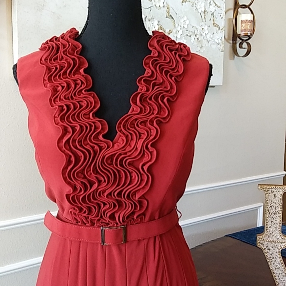 Adrianna Papell Ruffle Neckline belted Pleated Dress. Size 8 EUC - Picture 5 of 17